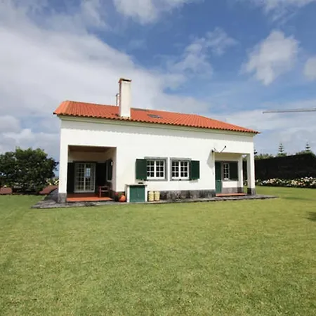 Holiday Rua Da Beira Mar